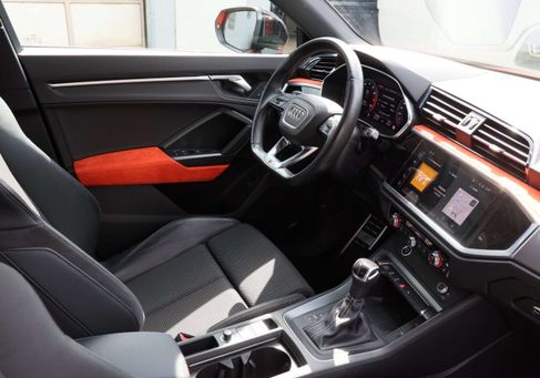 Audi Q3, 2021 3