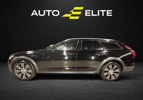 Volvo V90 Cross Country, 2021