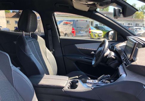 Peugeot 3008, 2022