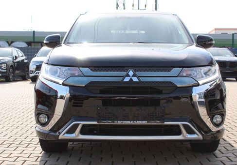 Mitsubishi Outlander, 2021