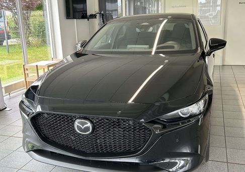 Mazda 3, 2025