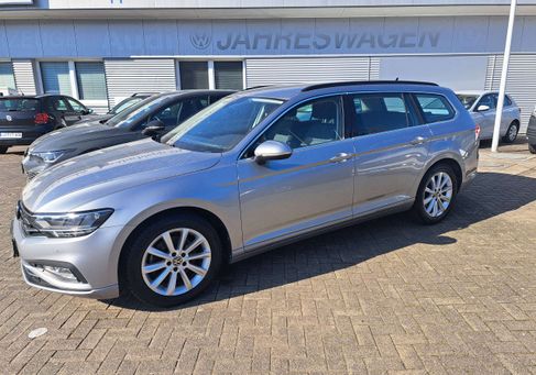 Volkswagen Passat Variant, 2022 3