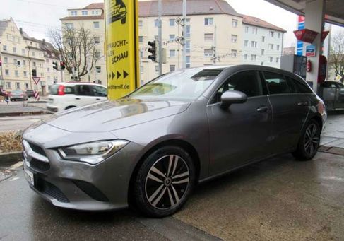 Mercedes-Benz CLA 200, 2023