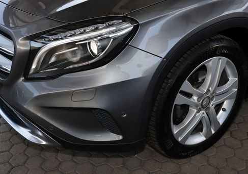 Mercedes-Benz GLA 180, 2017
