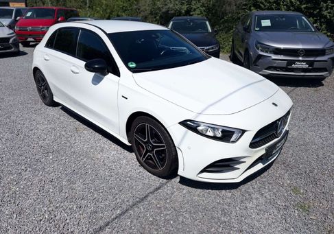 Mercedes-Benz A 200, 2021