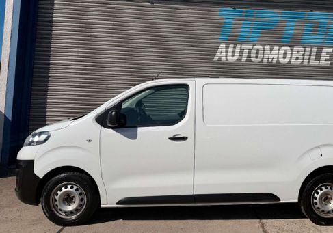 Opel Vivaro, 2022 3