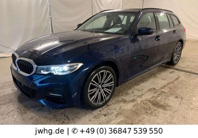 BMW 330, 2021