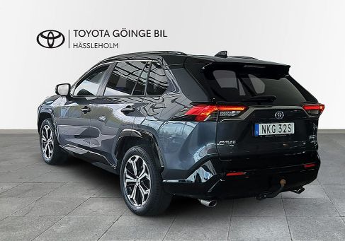 Toyota RAV 4, 2023