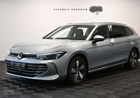 Volkswagen Passat Variant, 2024 3