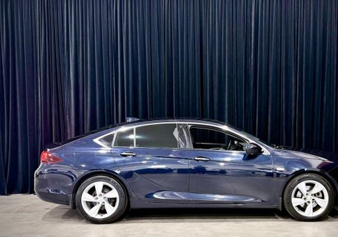 Opel Insignia, 2018 3