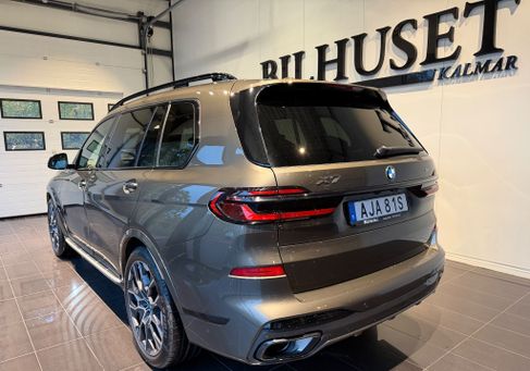 BMW X7, 2024