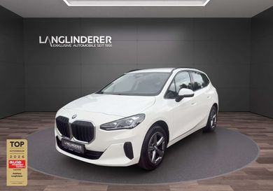 BMW 220, 2025