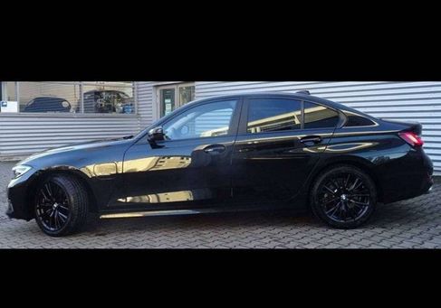 BMW 320, 2022