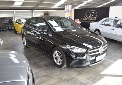 Mercedes-Benz B 180, 2019