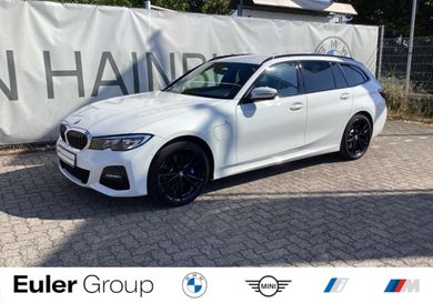 BMW 330, 2021