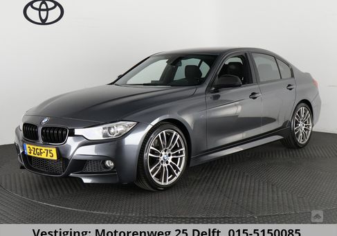 BMW 328, 2015