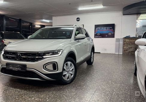 Volkswagen T-Roc, 2022