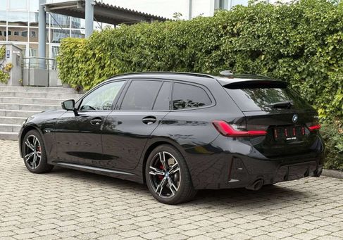 BMW 330, 2022 2