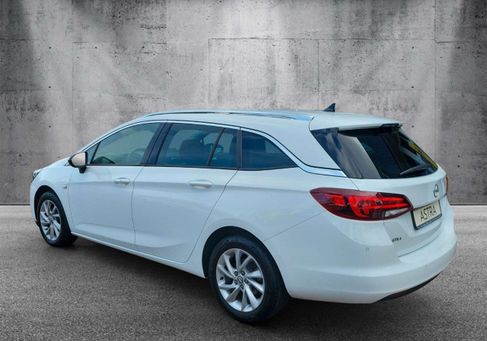 Opel Astra, 2022