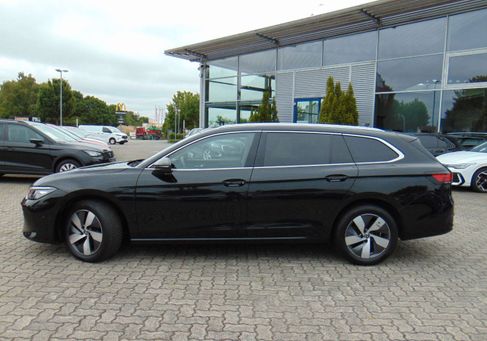Volkswagen Passat Variant, 2025 2