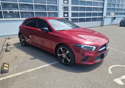 Mercedes-Benz A 180, 2021
