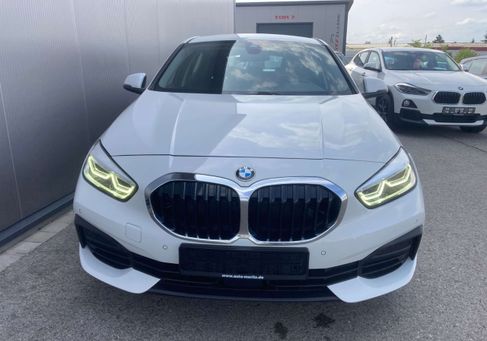 BMW 118, 2023