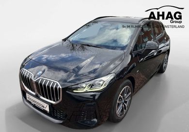 BMW 220, 2025