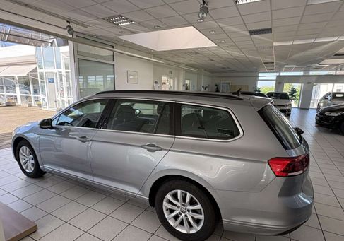 Volkswagen Passat Variant, 2023 3