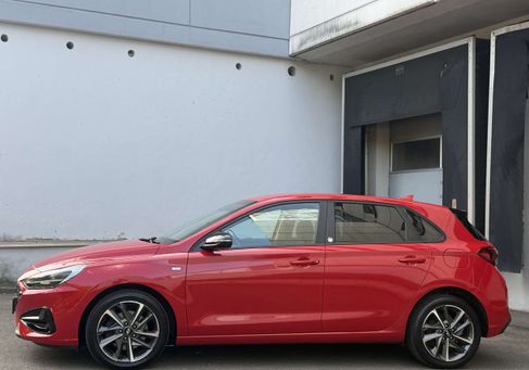 Hyundai i30, 2021