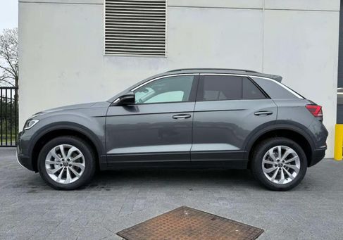 Volkswagen T-Roc, 2025