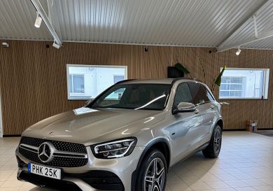 Mercedes-Benz GLC 300, 2021