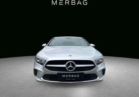 Mercedes-Benz A 220, 2021