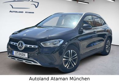 Mercedes-Benz GLA 180, 2023
