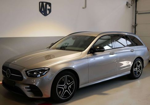 Mercedes-Benz E 300, 2022 2