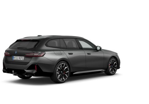 BMW 550, 2026
