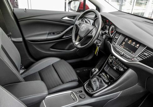 Opel Astra, 2020