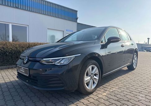 Volkswagen Golf, 2022