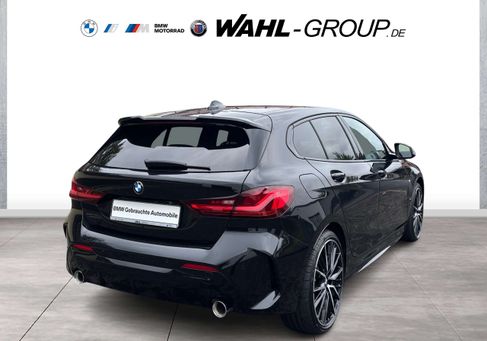 BMW 118, 2023