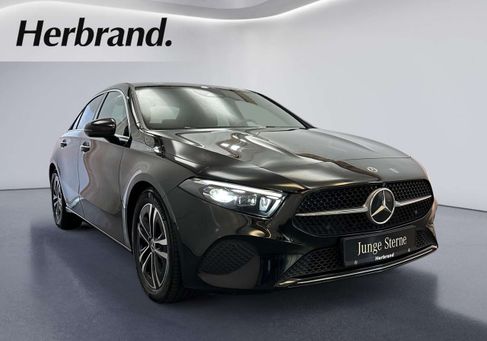 Mercedes-Benz A 200, 2024