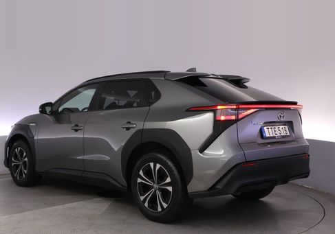 Toyota bZ4X, 2023 3