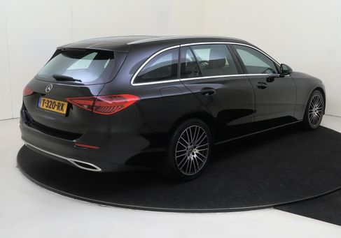 Mercedes-Benz C 180, 2023