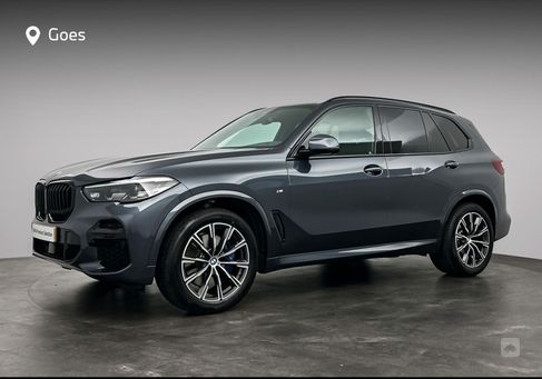 BMW X5, 2022