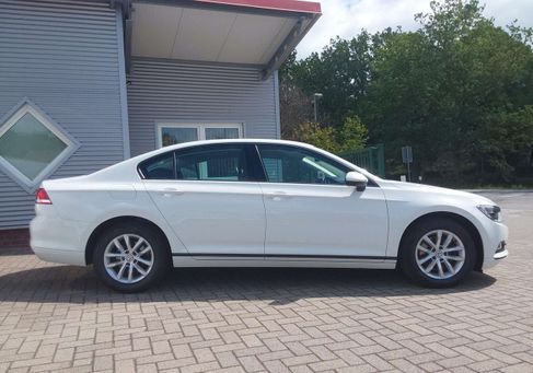 Volkswagen Passat, 2018