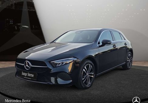 Mercedes-Benz A 250, 2026