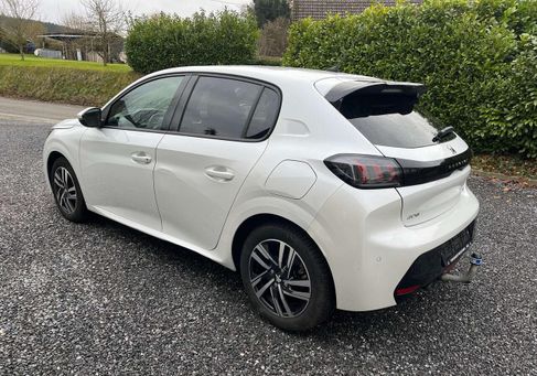 Peugeot 208, 2021