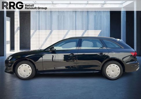 Audi A4, 2021