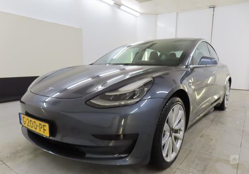 Tesla Model 3, 2019