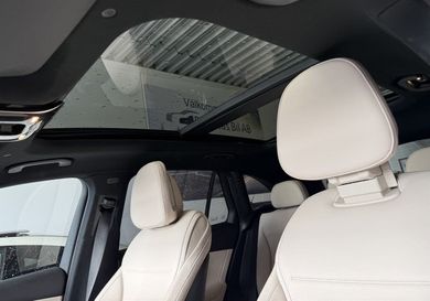 Mercedes-Benz GLC 300, 2023