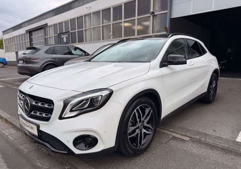 Mercedes-Benz GLA 180, 2019