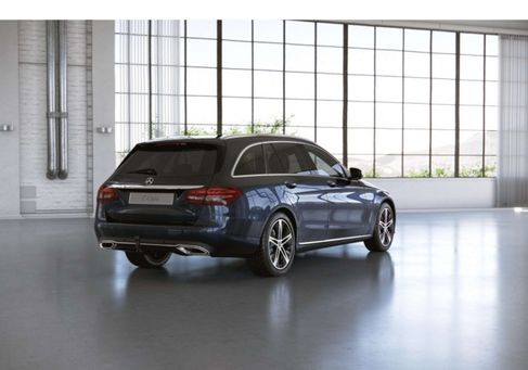 Mercedes-Benz C 300, 2020 3